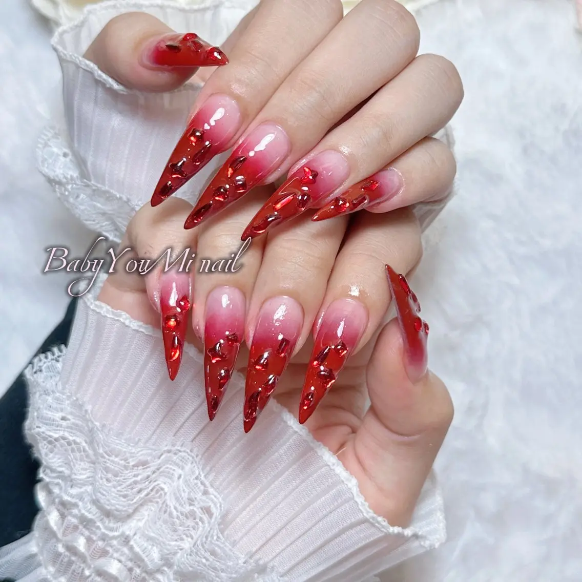 ネイル オーロラネイル チークネイル 成人式 フットネイル フレンチネイル ハンドネイル BabyYouMi nailのネイルデザイン