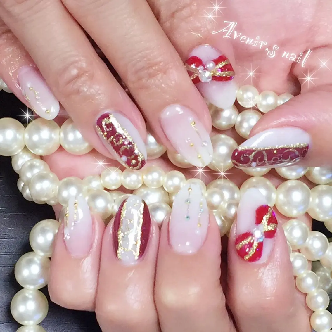 ネイル アートネイル リボン Home Salon Avenir.のネイルデザイン