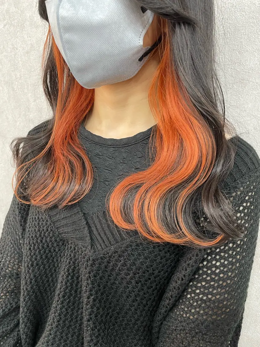 セミロング カラー インナーカラー オレンジ 🍎暖色・透明感 カラー🍒齋藤すみれのヘアスタイル