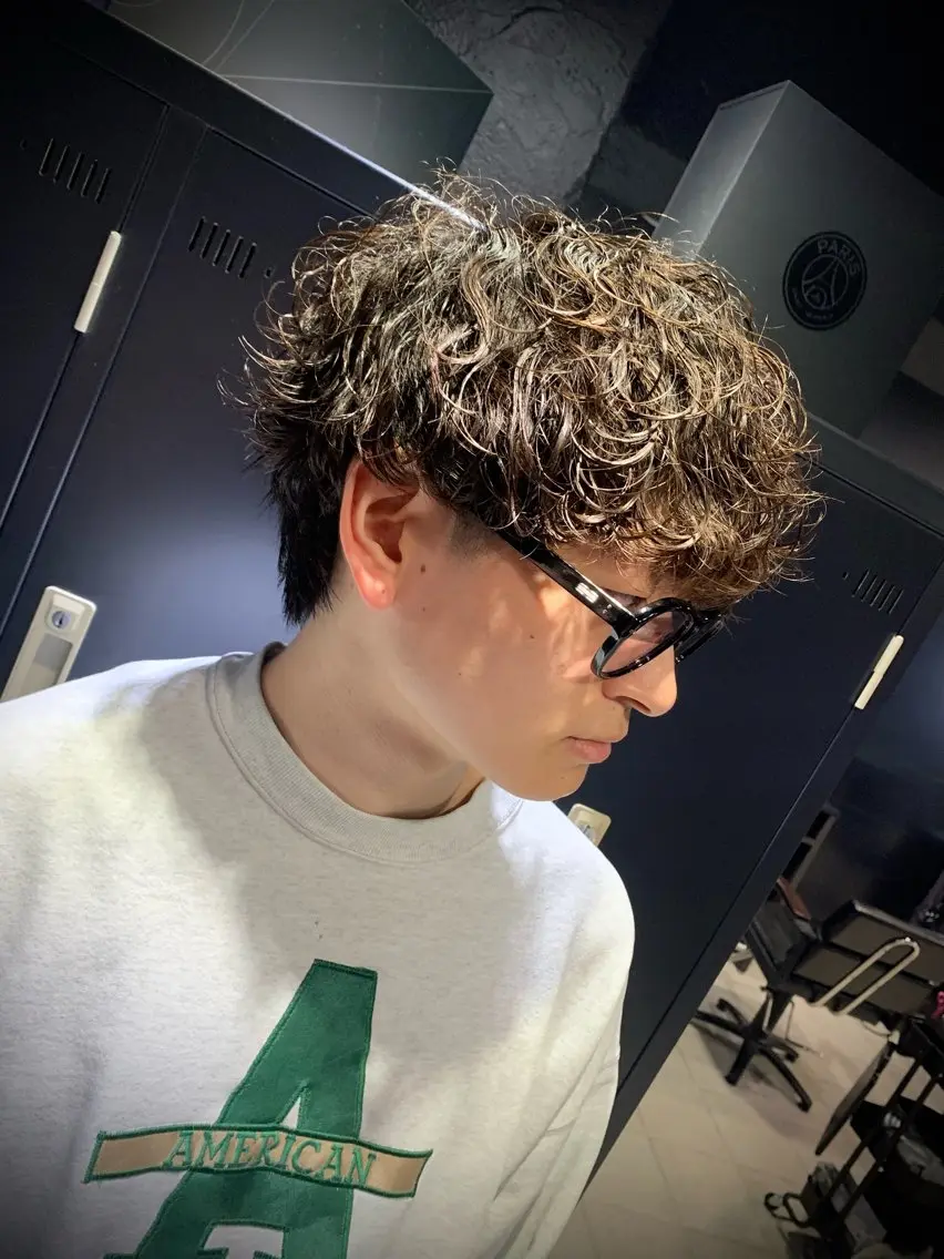 ショート メンズ メンズパーマ 波巻きパーマ カット パーマ トリートメント ヘアセット メンズパーマ/難波/ 心斎橋　室園亮佑のヘアスタイル