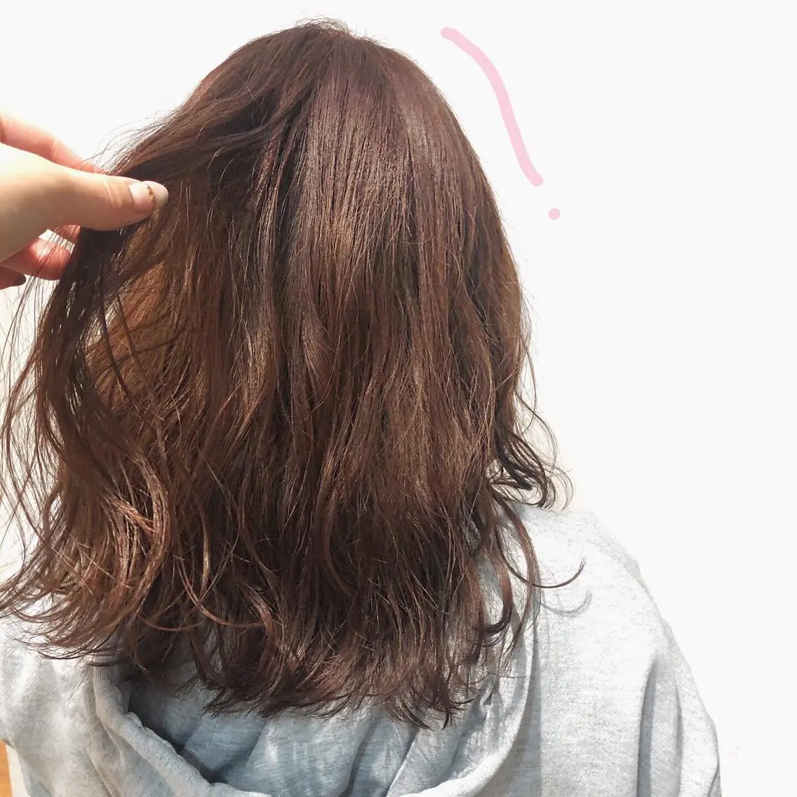 セミロング カラー ヘアアレンジ ブラウンカラー ピンクカラー ピンクブラウン 高橋胡桃🪽 ディレクターのヘアスタイル