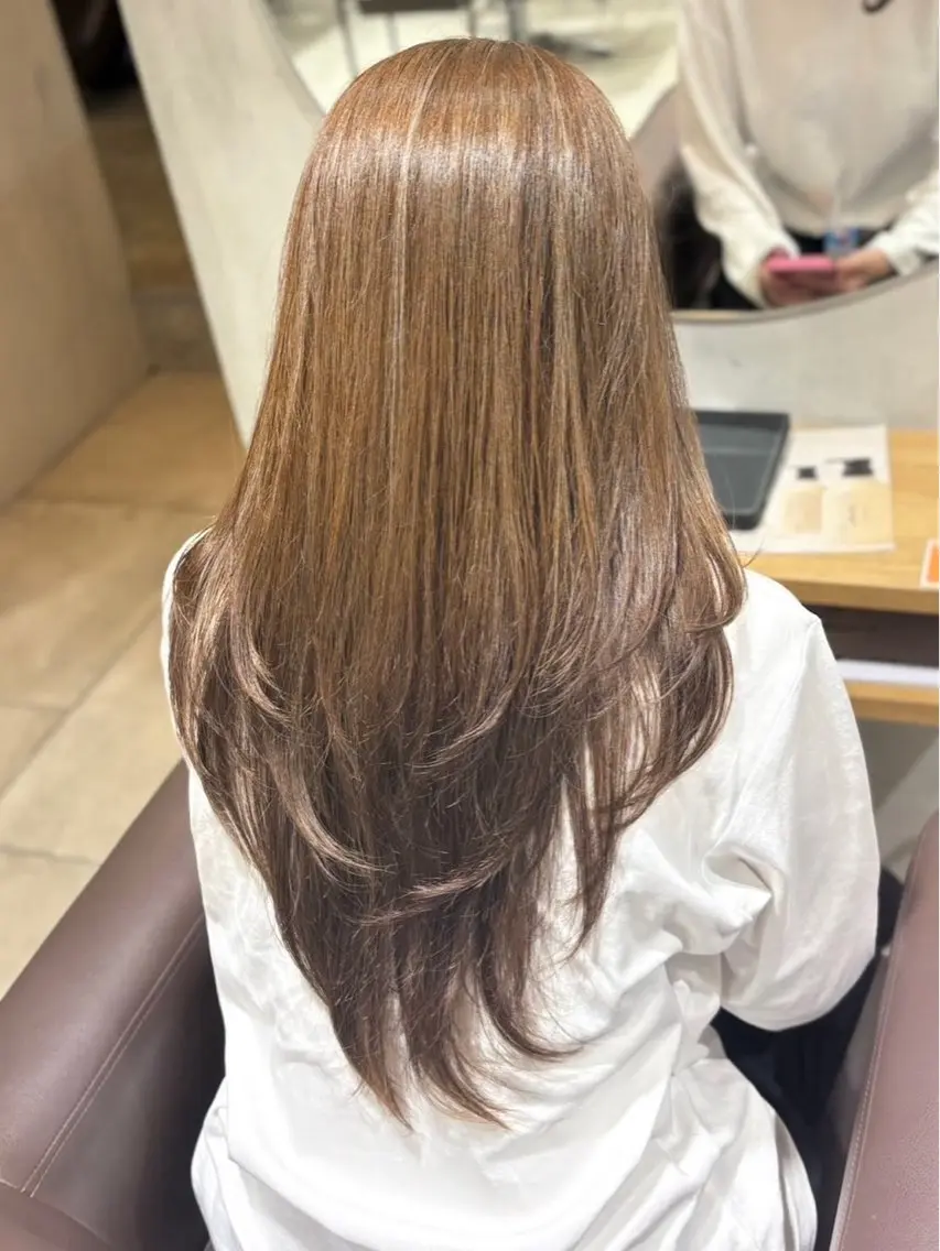 カラー 透明感カラー ヘアカラー 城所 瑠珠来のヘアスタイル