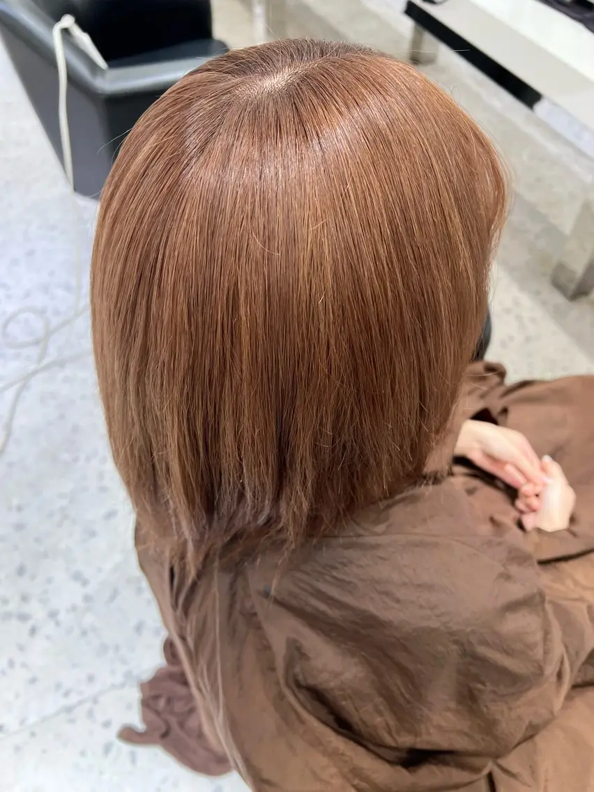 カラー ダブルカラー/透明感 アンジのヘアスタイル