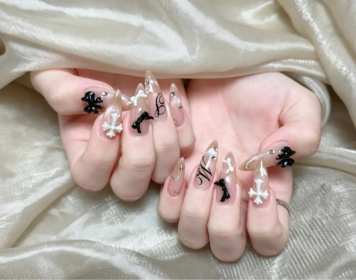 ネイル チークネイル 長さ出し フレンチネイル ジェルネイル 韓国ネイル ハンドネイル Lucky Nail Salon❶のネイルデザイン