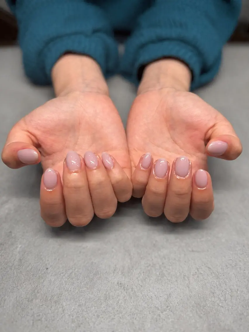 ネイル ワンカラーネイル IROHA NAIL 美優のネイルデザイン
