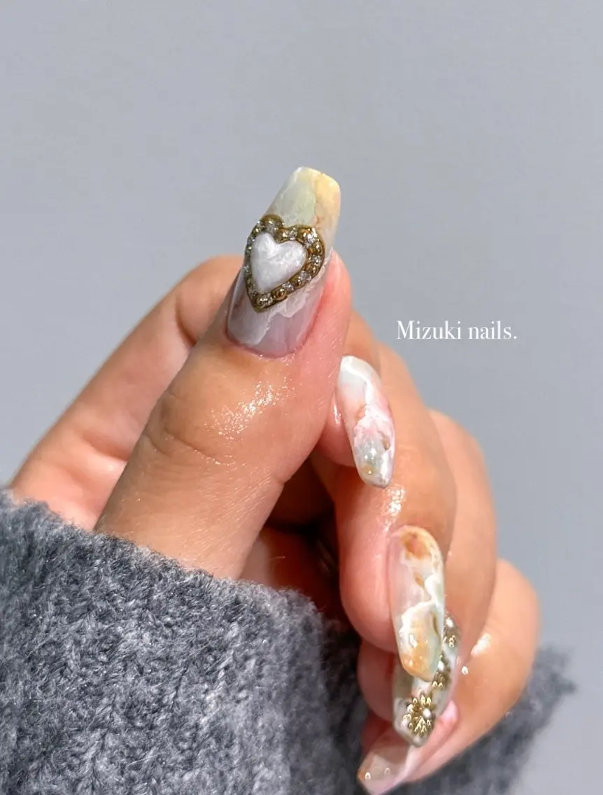 ネイル ハンドネイル ハンドケア 🕊 MIZUKIのネイルデザイン