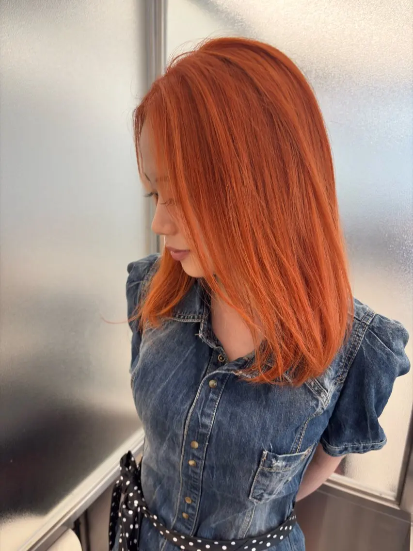 ミディアム カラー ダブルカラー オレンジ 女性艶髪マンツーマン YUKIのヘアスタイル