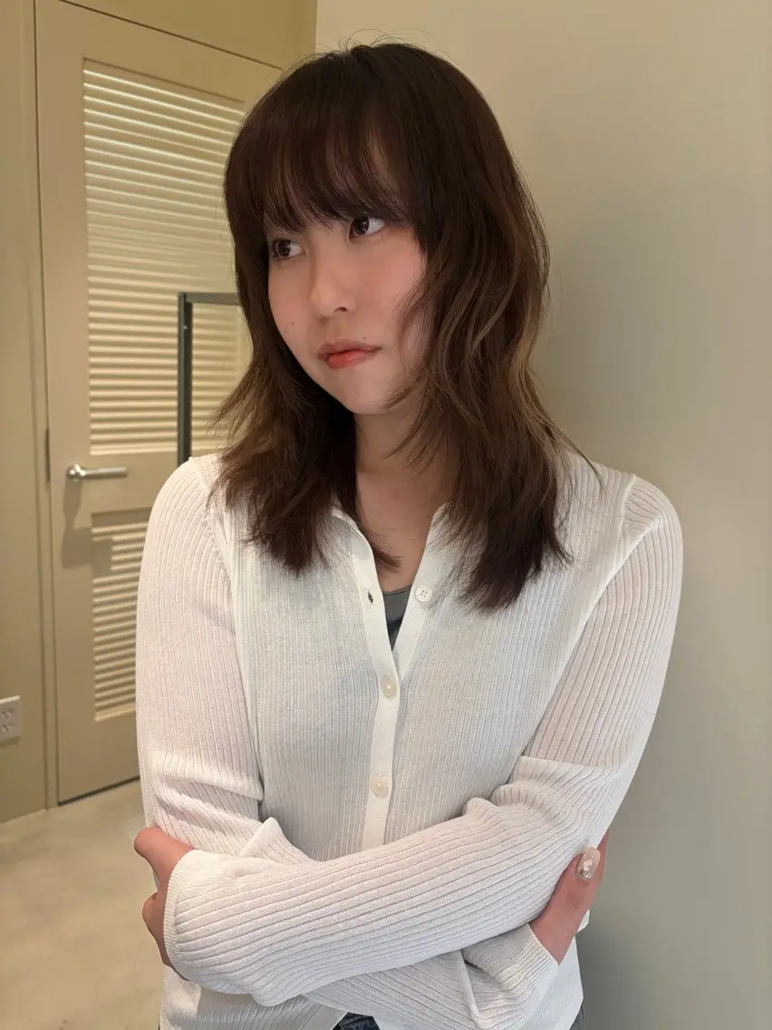 ミディアム カラー カット ヘアカラー satsuki 暖色・ブラウンカラーのヘアスタイル
