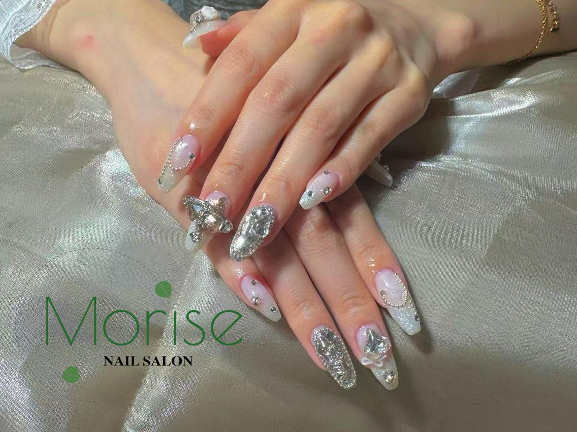 ネイル チークネイル 長さ出し フラッシュネイル フレンチネイル ガラスフレンチ ハンドネイル ハンドケア Morise Nail 原宿店のネイルデザイン