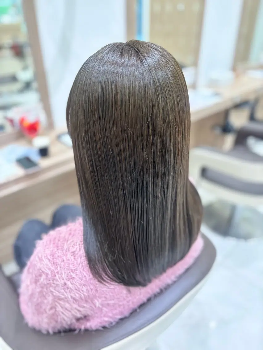 ロング カラー カット ヘアカラー 🐈‍⬛SARA🎀 縮毛矯正のヘアスタイル