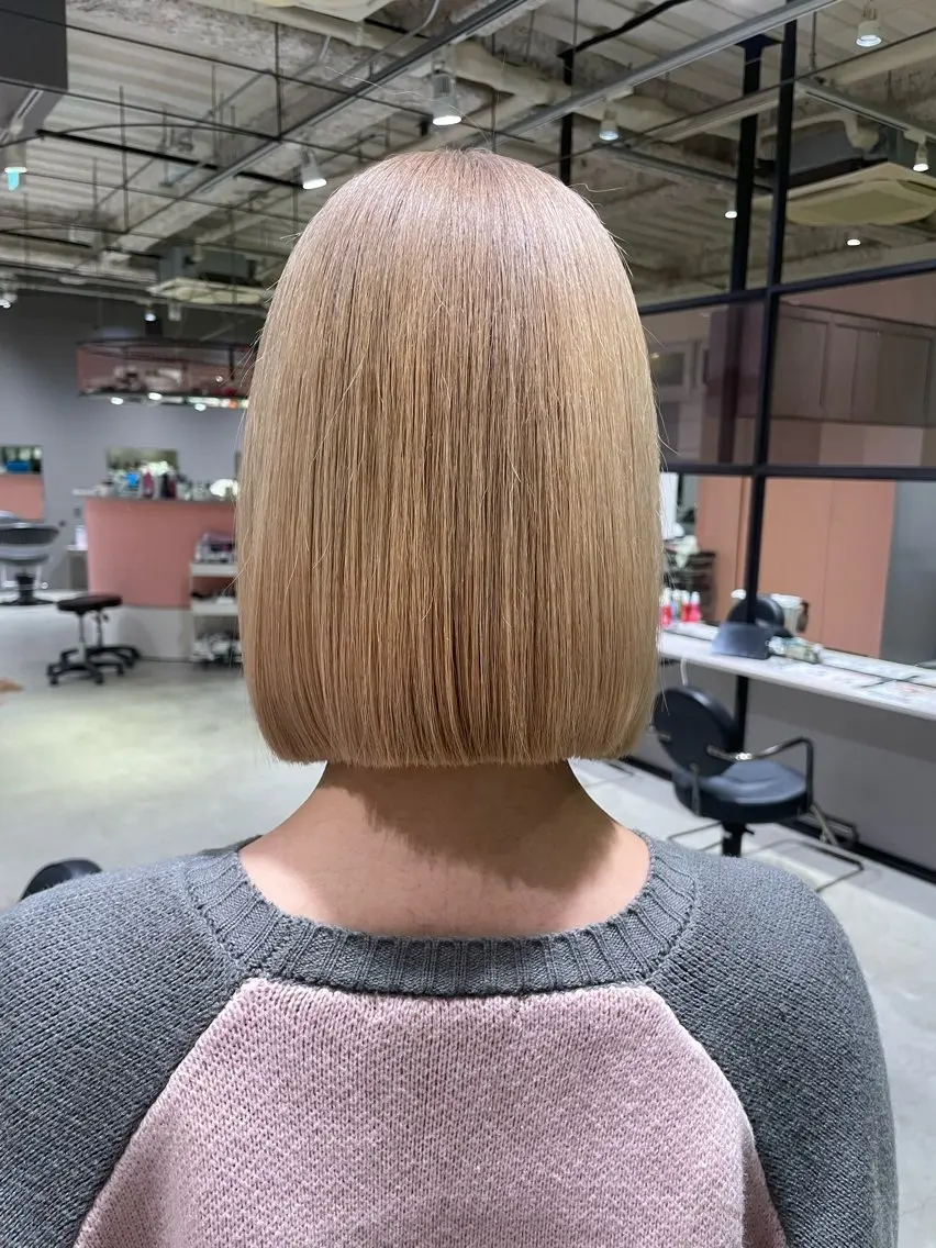 ミディアム カラー カット ヘアカラー ないとう ゆうかのヘアスタイル