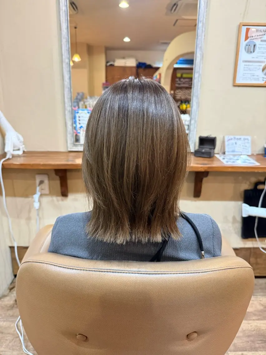 ロング〜ミディアムカットにしたい方(ショート不可)の写真