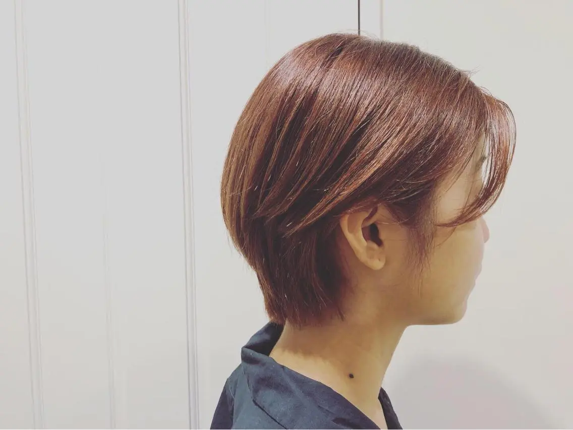 ショート カラー ベージュカラー ピンクカラー ピンクベージュ ヘアカラー kawabe maikoのヘアスタイル