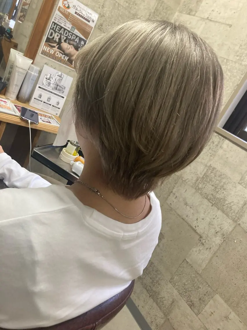 ショート カラー ベージュカラー ブリーチモデル大募集 ♡Manamiのヘアスタイル