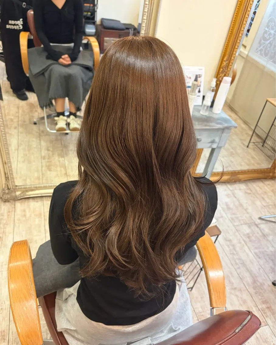 ロング ヘアカラー 【艶髪カラー】 omiのヘアスタイル
