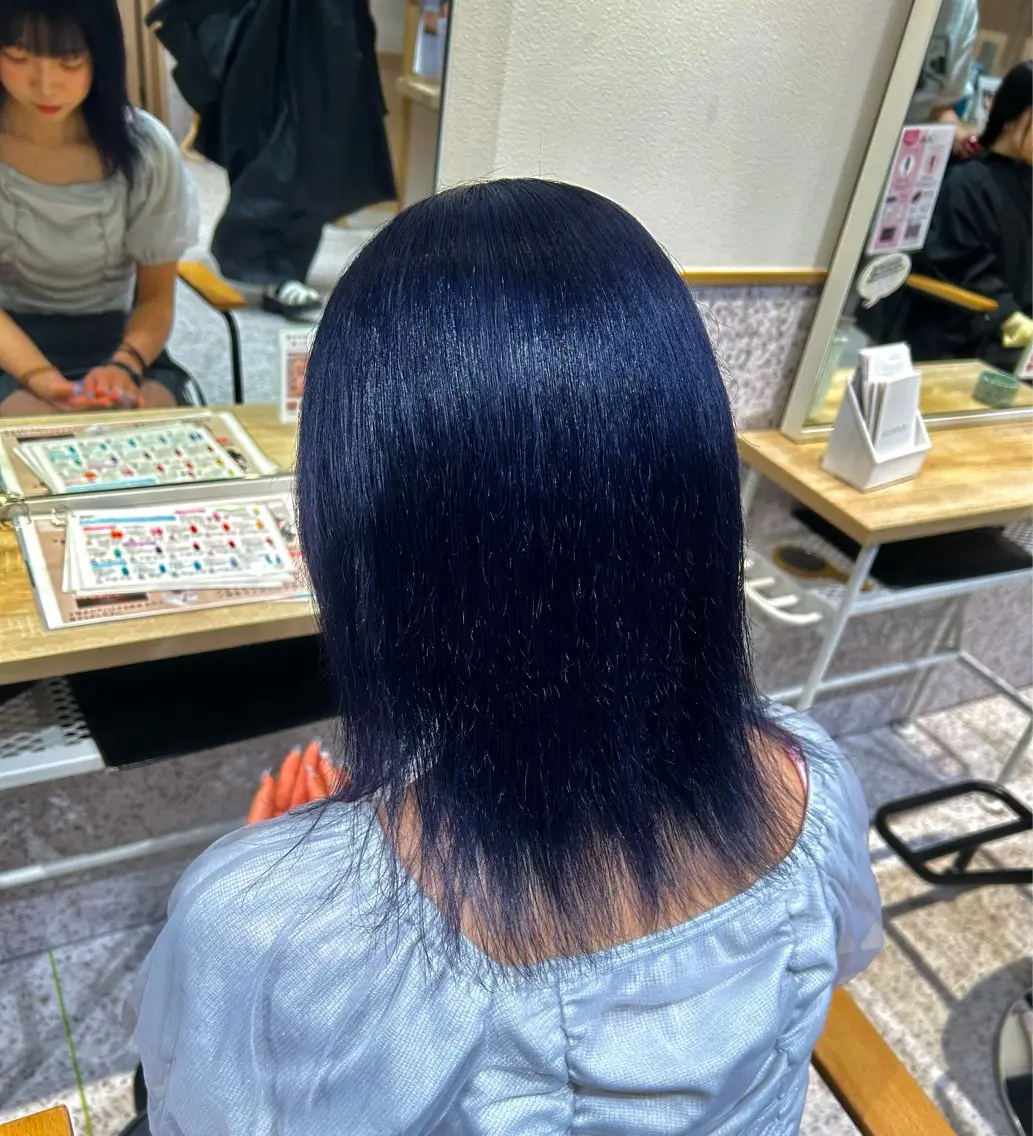 カラー ダブルカラー イヤリングカラー ハイトーンカラー インナーカラー 髪質改善 ヘアカラー ♡ハイトーン★ ネイル/しの♡のヘアスタイル