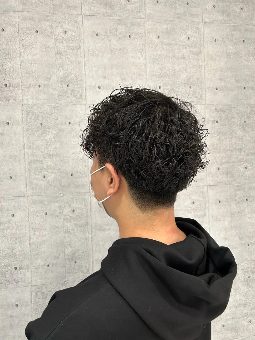 ショート パーマ メンズ メンズハイライト × perm Runoのヘアスタイル