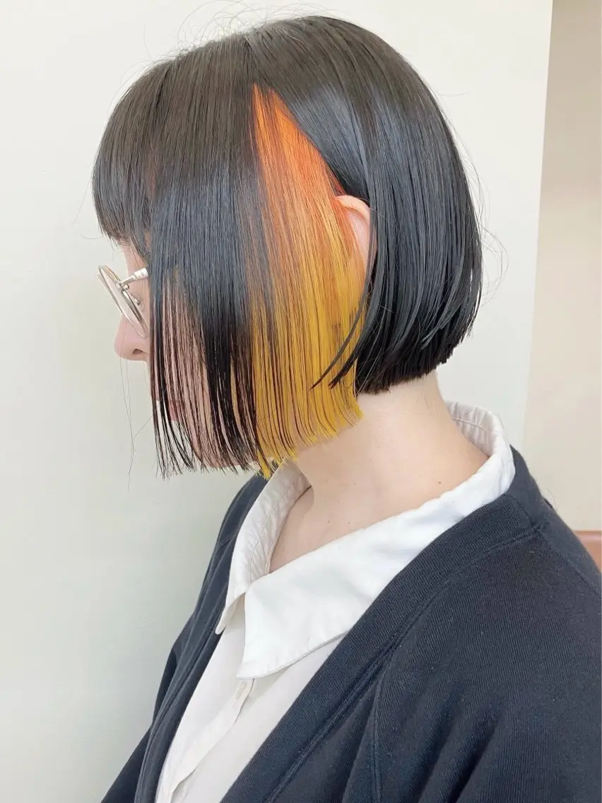 ショート ヘアカラー fumikaハイトー ン/レイヤーカットのヘアスタイル