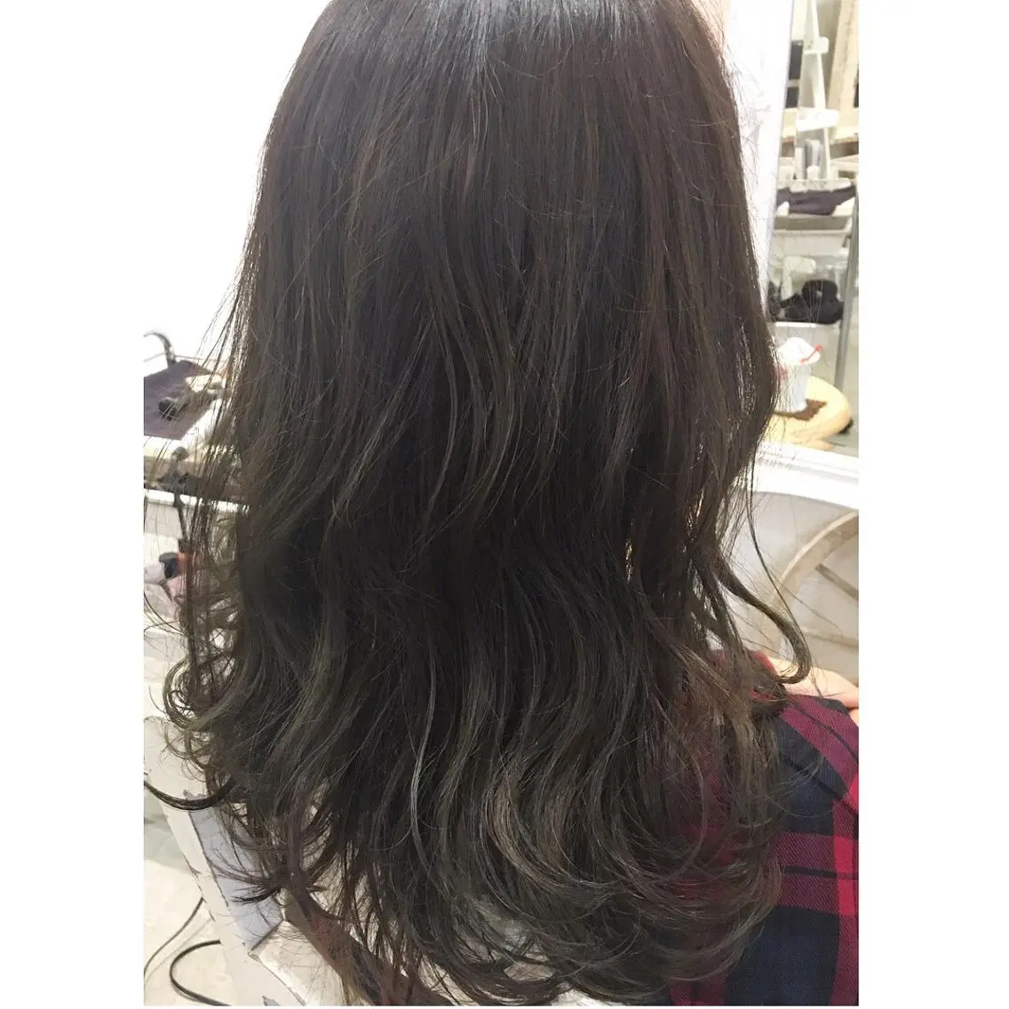 ロング カラー fio マナミのヘアスタイル