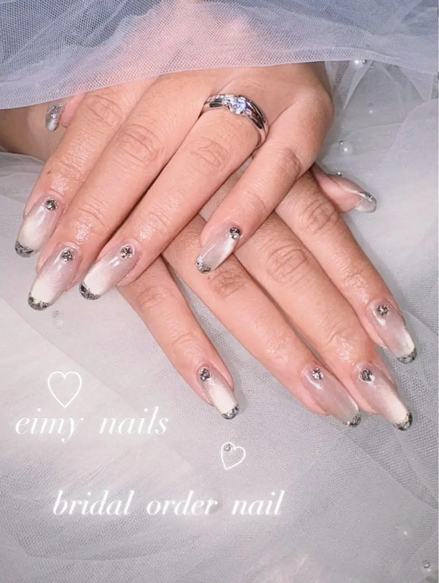 ネイル フレンチネイル ガラスフレンチ マグネットネイル 持ち込み ストーンネイル ハンドネイル eimy nails♡のネイルデザイン