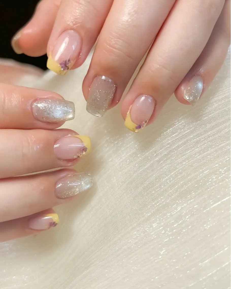 ネイル フレンチネイル 春ネイル Mivienail. miiのネイルデザイン
