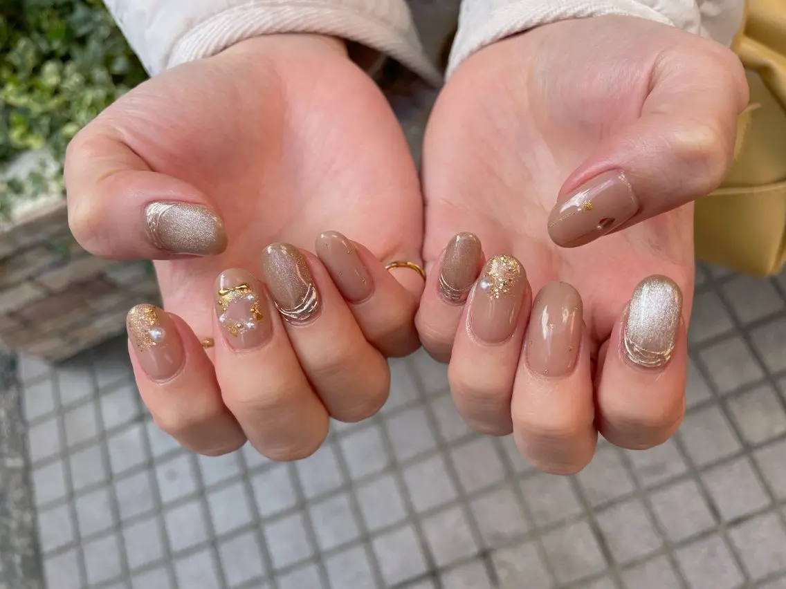 ネイル オーロラネイル フラワーネイル ジェルネイル ハート マグネットネイル nailroom OHANA🌴のネイルデザイン