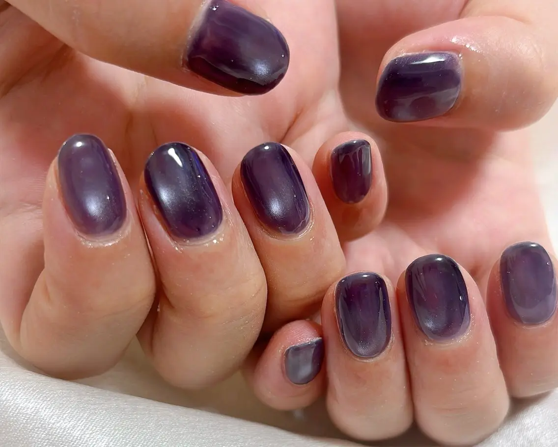 ネイル アニマル柄 オーロラネイル フットネイル フレンチネイル ジェルネイル ハンドネイル mogunail &blowのネイルデザイン
