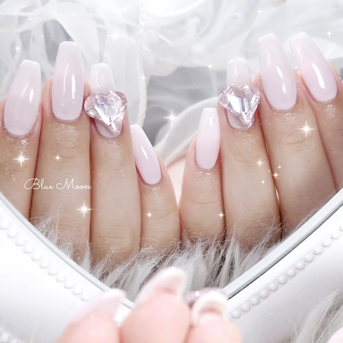 ネイル ハート ハンドネイル ハンドケア nail salon Blue Moonのネイルデザイン