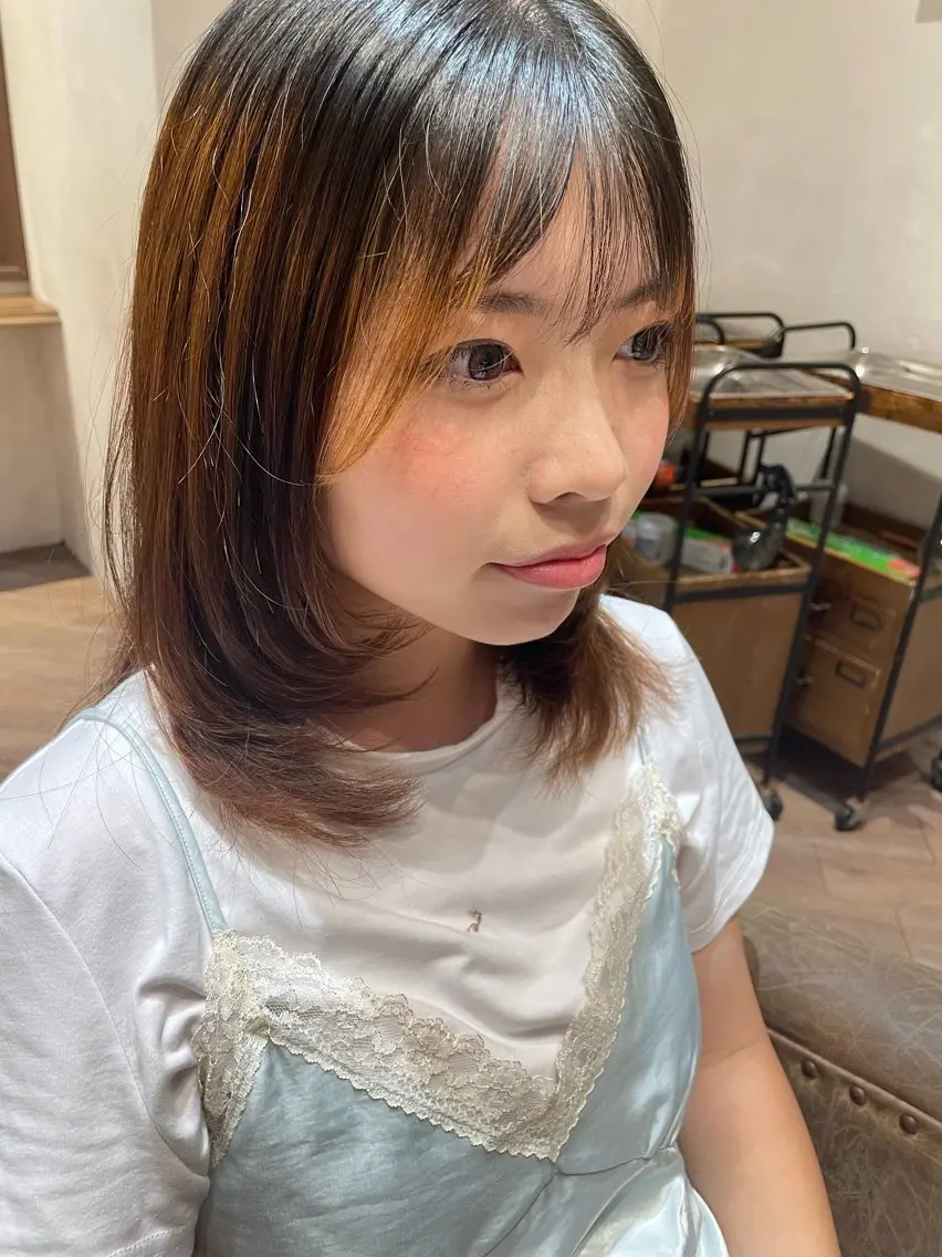 ミディアム 森 泉琴のヘアスタイル