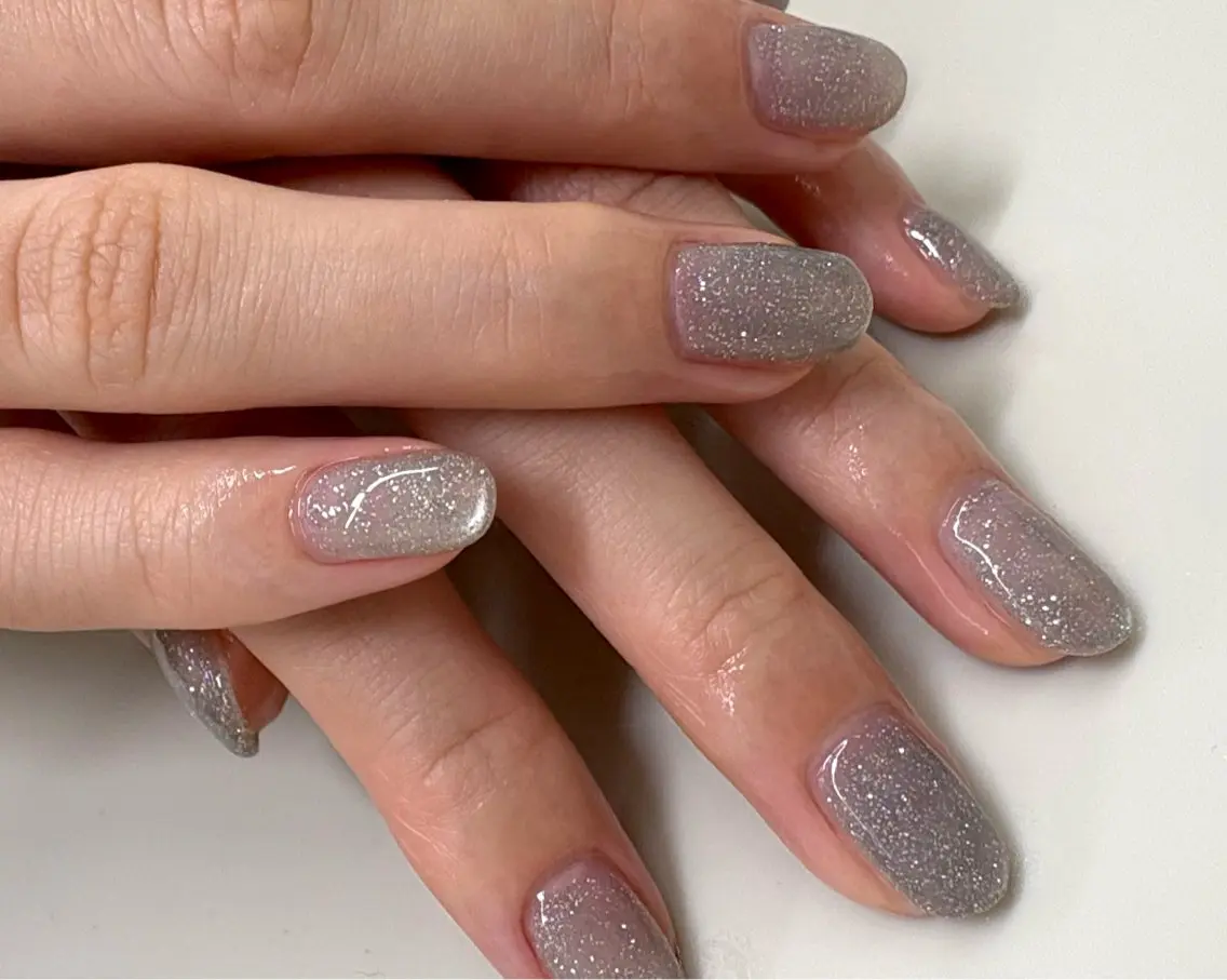 【6/2（火）10時・12時・14時・16時】ハンドネイル✨ ワンカラー／マグネットorフラッシュワンカラー💅の写真