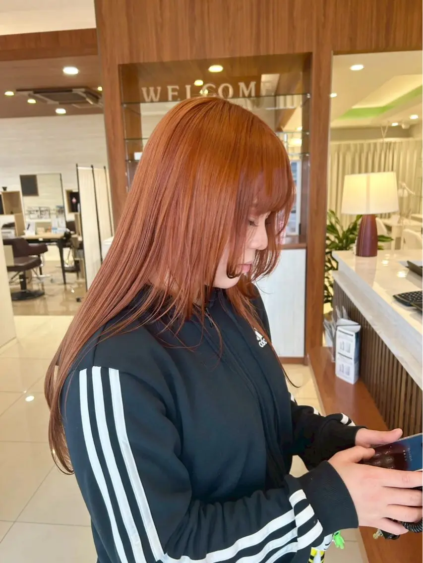 ロング カラー オレンジ 河口 勝博のヘアスタイル