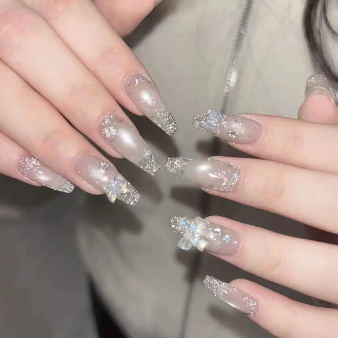 ネイル ハンドネイル Luna Gladeのネイルデザイン
