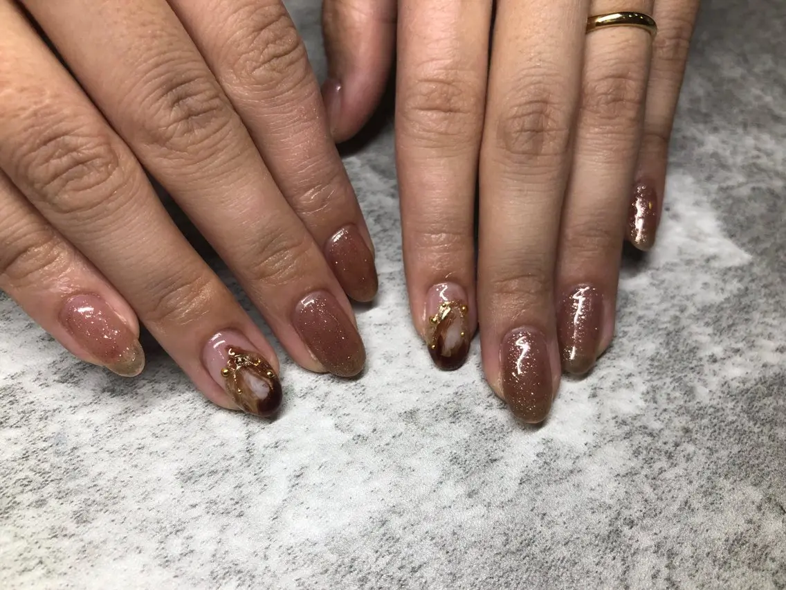 ネイル LUANA 里菜のネイルデザイン