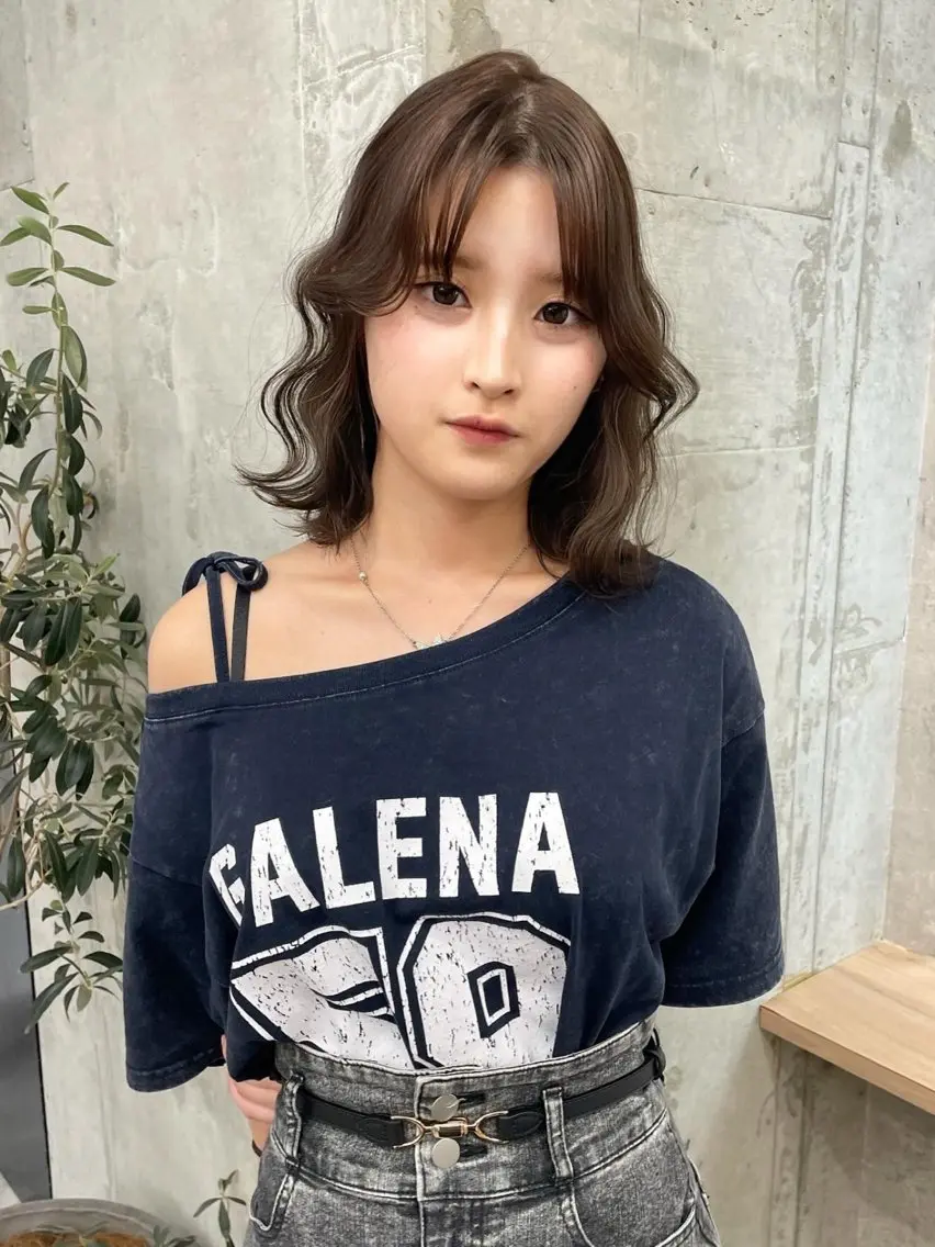 ミディアム カラー ベージュカラー ブリーチ ブラウンカラー 透明感カラー ブリーチなしカラー カット ヘアカラー ブリーチ/ベージュ 💕/momoaのヘアスタイル