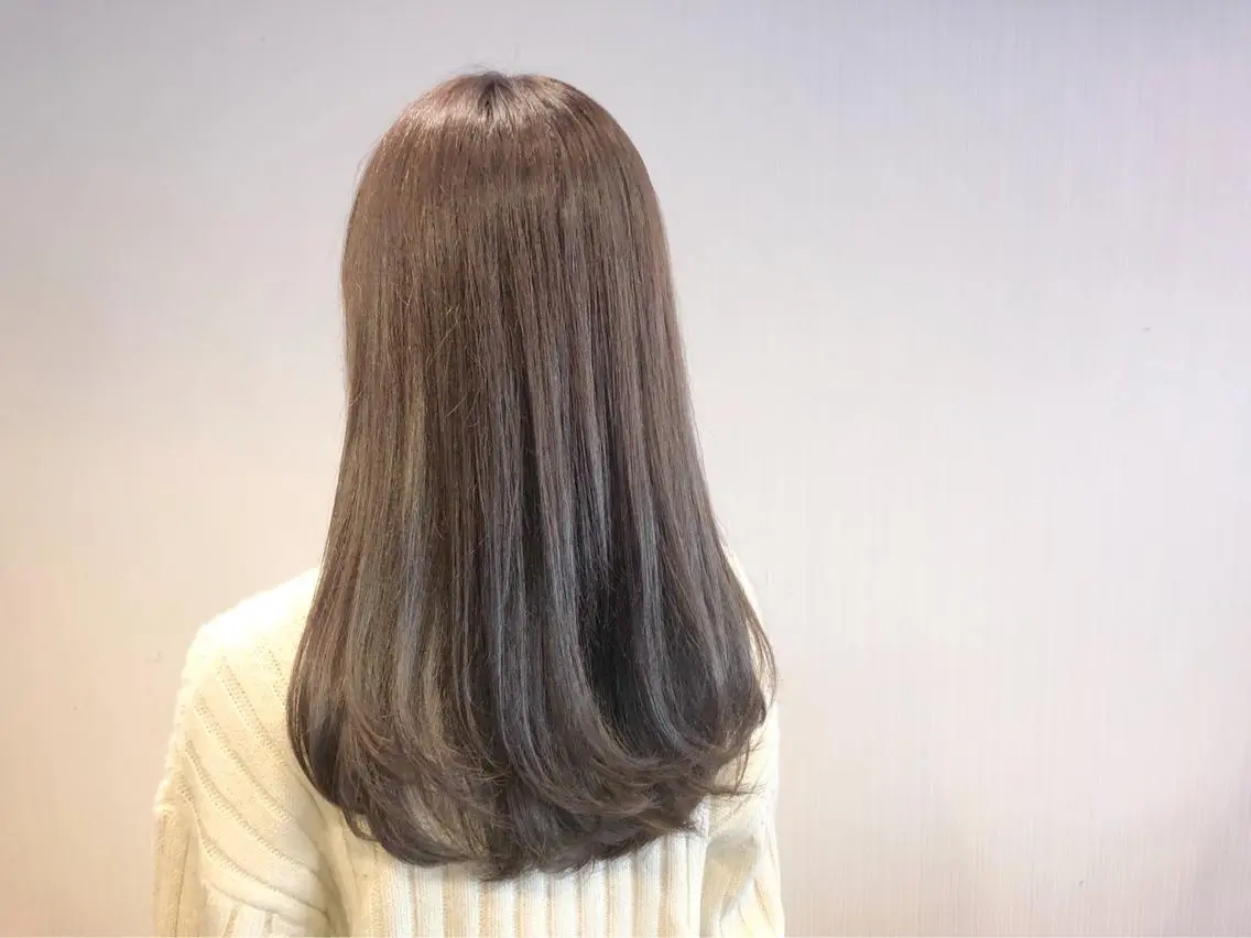 ロング シノハラ ガクト ショート/白髪ぼかしのヘアスタイル