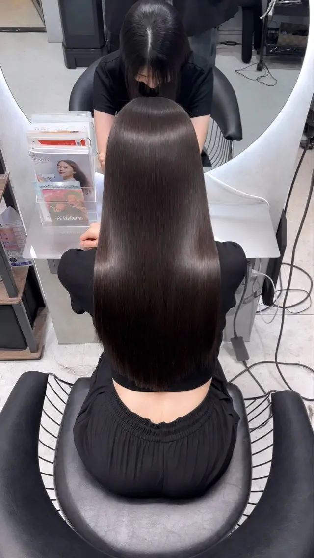 ロング カット トリートメント ワンホンヘア🇨🇳 髪質改善/itaruのヘアスタイル