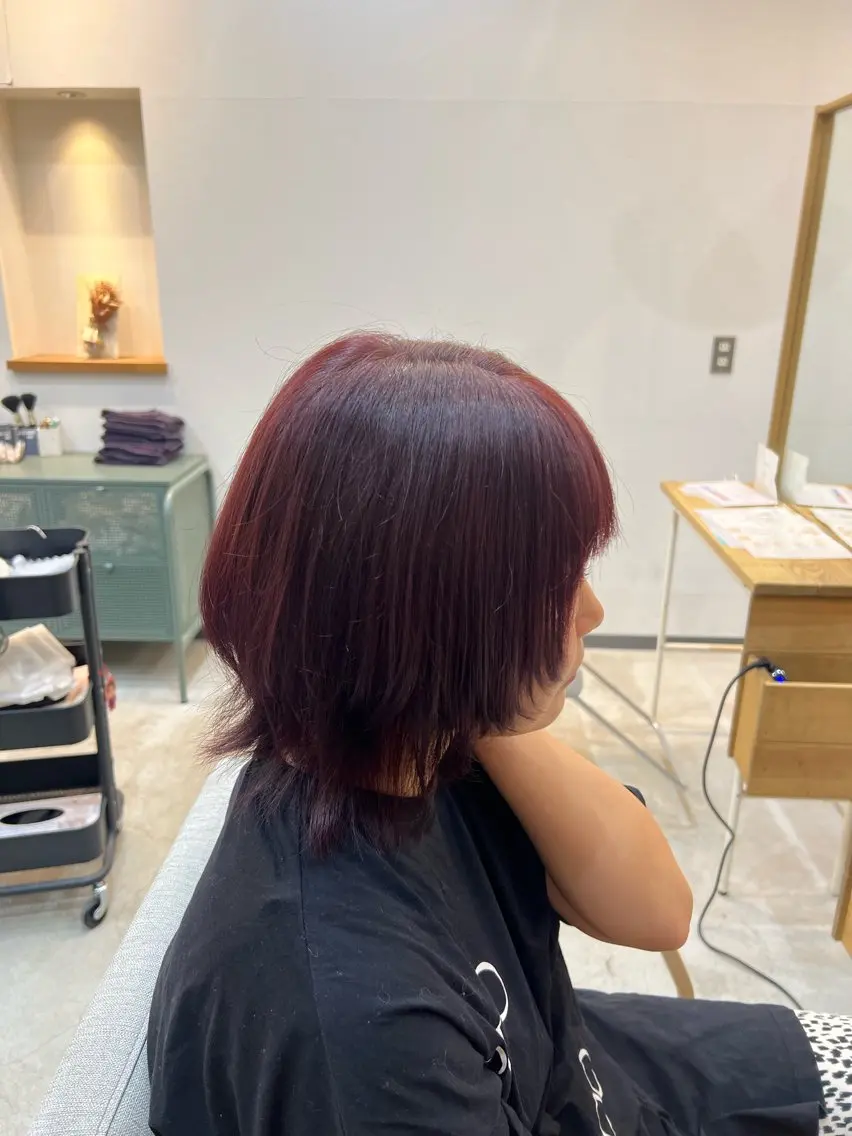 カラー 津田 幸穂のヘアスタイル