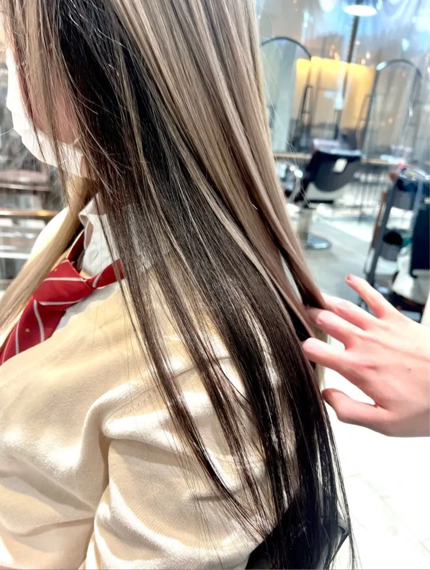 セミロング カラー ヘアカラー トリートメント ヘッドスパ ヘアセット 🌈インナーカラー ‘ショウマ’🌈のヘアスタイル