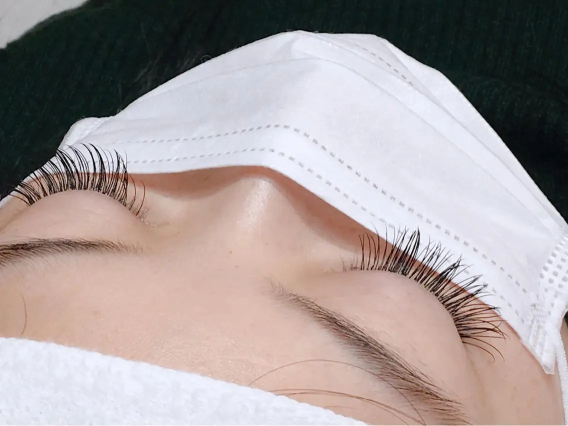 ミディアム カラー パーマ ヘアアレンジ メンズ キッズ ネイル マツエク・マツパ マツエク brille ~eyelash~のヘアスタイル
