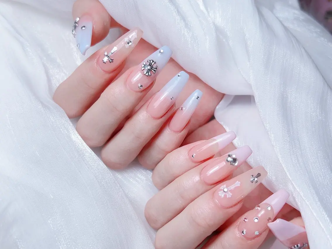 ネイル ハンドネイル 🎀Ｍ nails✨ ビューティーのネイルデザイン