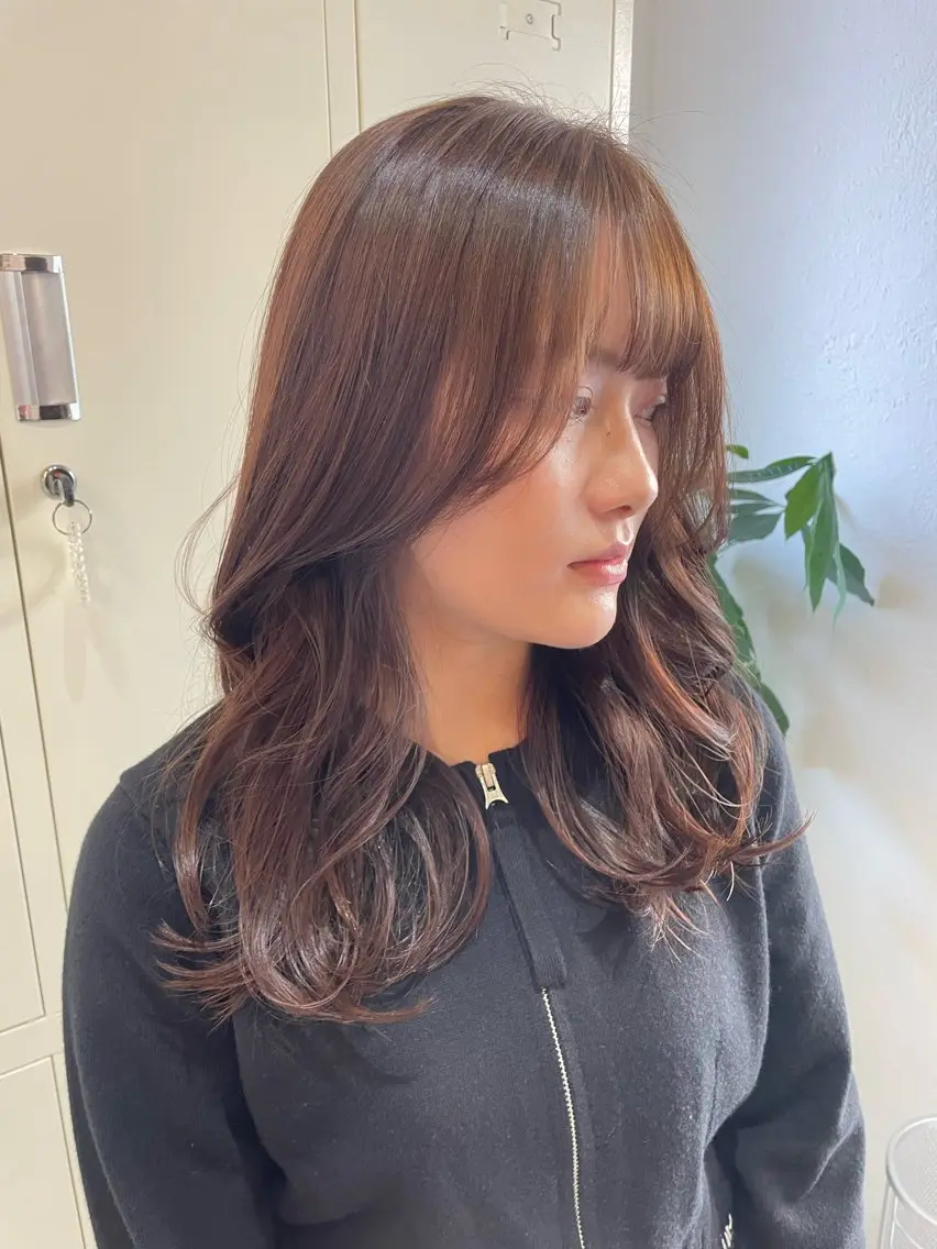 ロング ロングレイヤー 顔まわりレイヤー 髪質改善 韓国風ヘア レイヤーカット カット ヘアカラー トリートメント Yusei/似合わせ /韓国風レイヤーのヘアスタイル