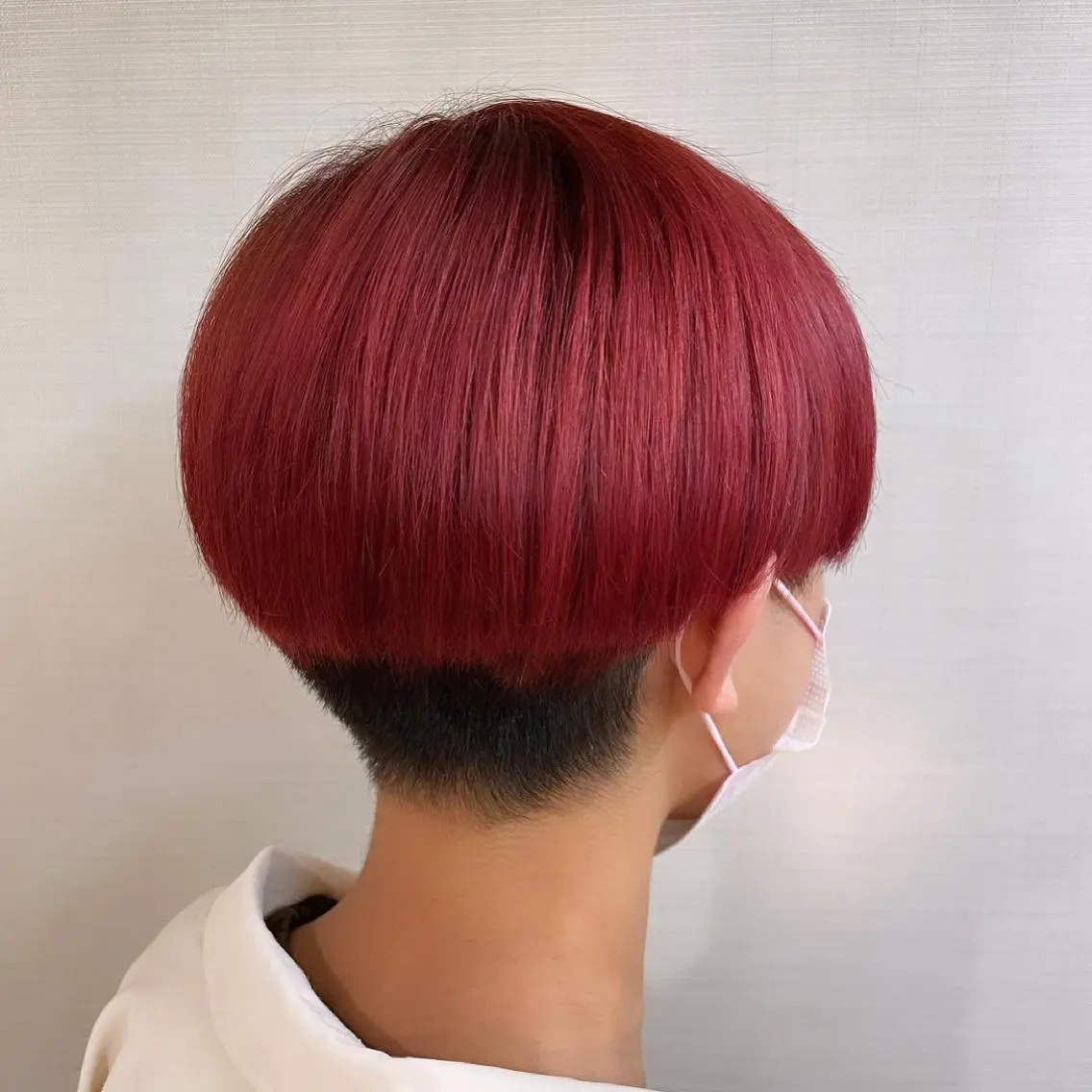 ショート ヘアカラー 近藤 楓花のヘアスタイル