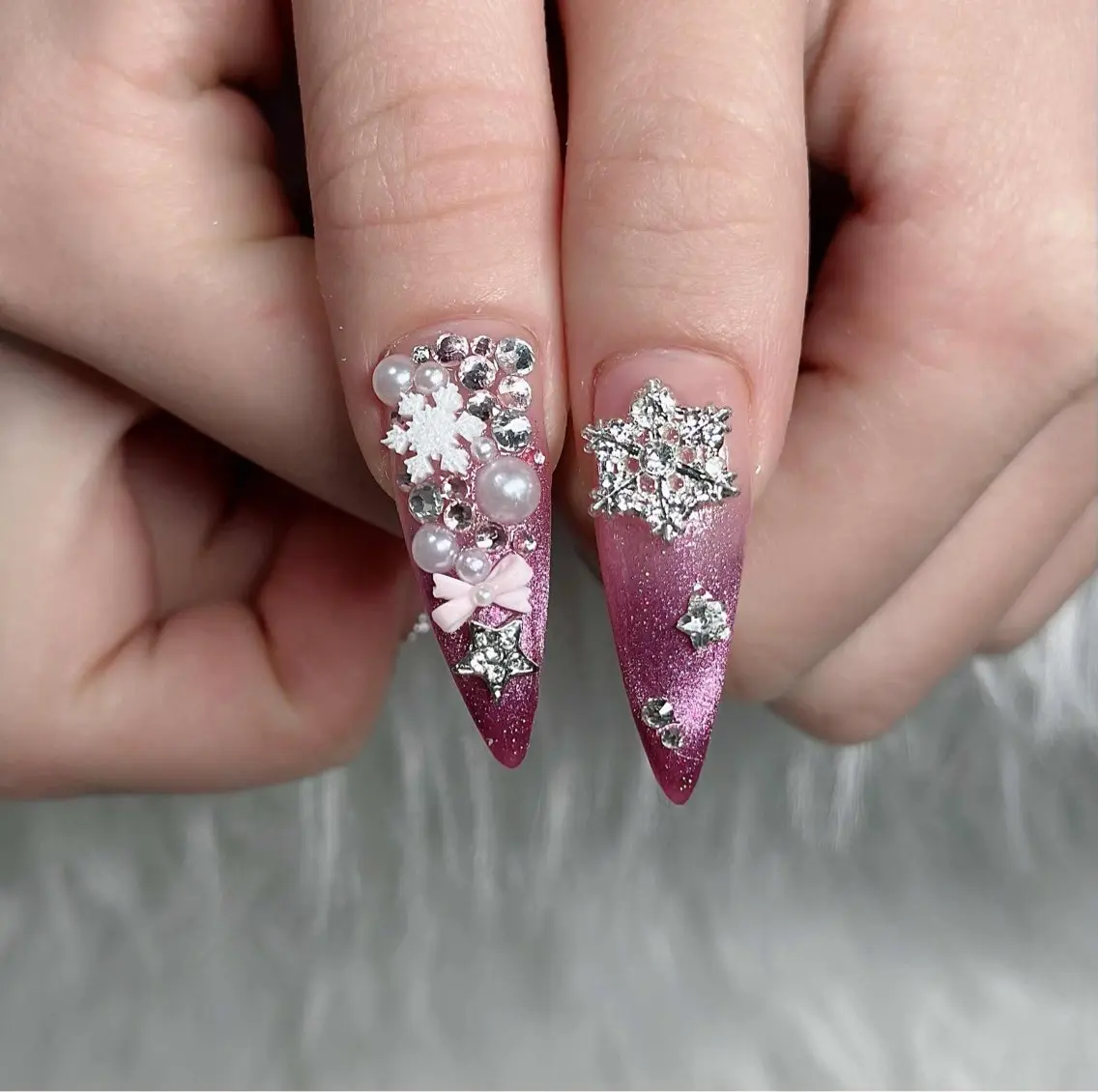 ネイル オーロラネイル フレンチネイル ジェルネイル ハロウィン キラキラネイル ハンドネイル H.baby Nail Salonのネイルデザイン