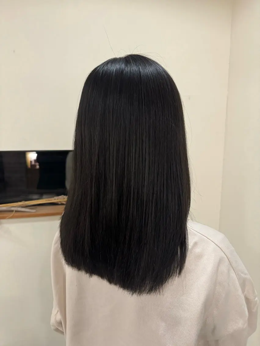 ミディアム 坂 瑞希のヘアスタイル