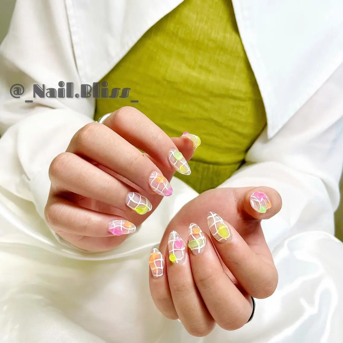ネイル クリアネイル ハンドネイル NAIL BLISSのネイルデザイン