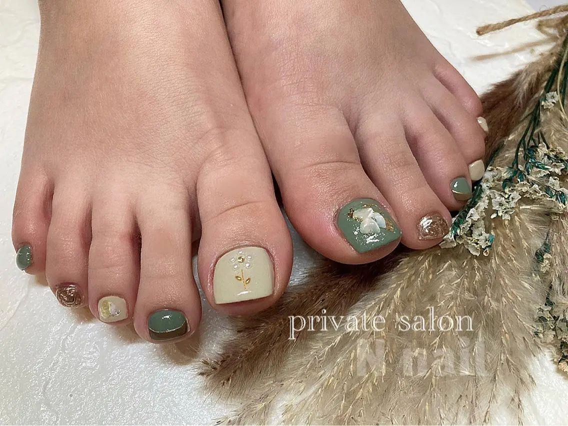 ネイル フットネイル N nail - KOBE -のネイルデザイン