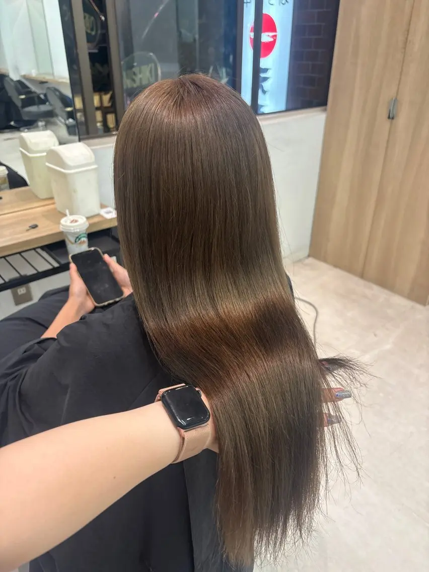 ロング カラー ヘアカラー ️🩵RINKA/ 艶color🩵のヘアスタイル