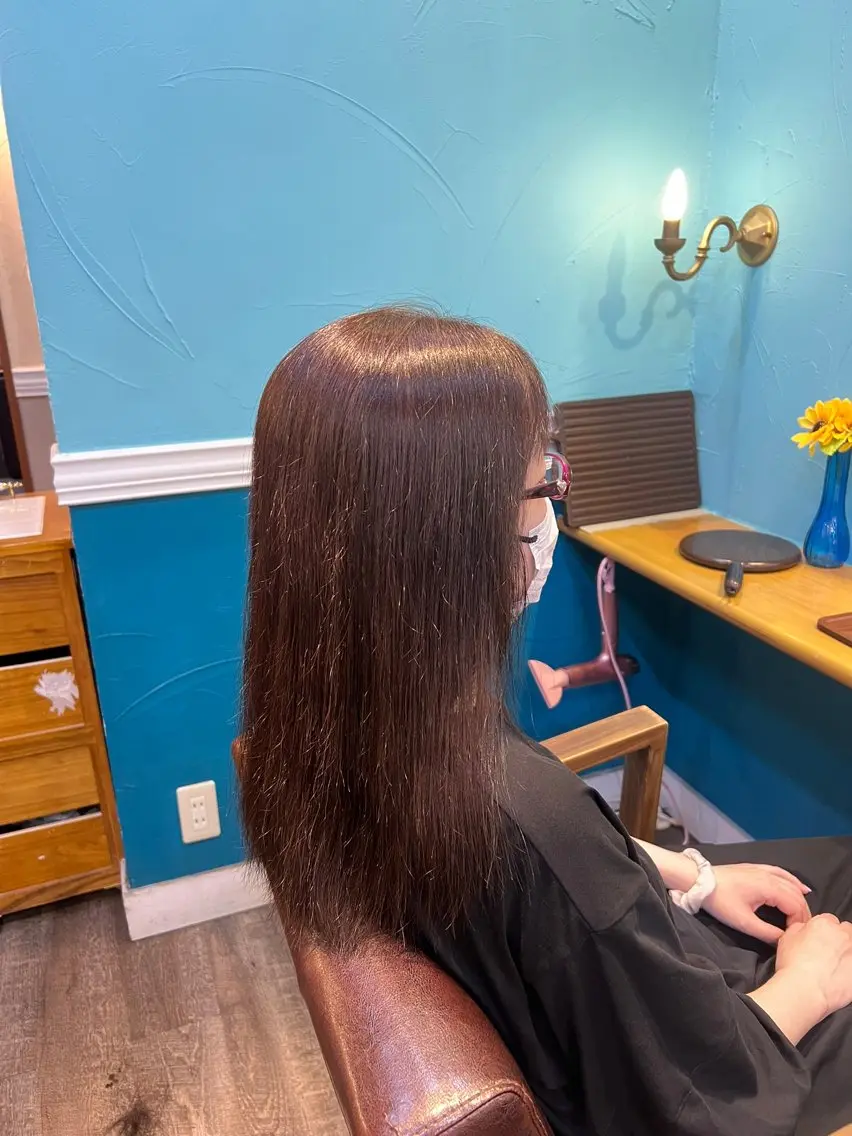 ロング 大内 芹菜のヘアスタイル