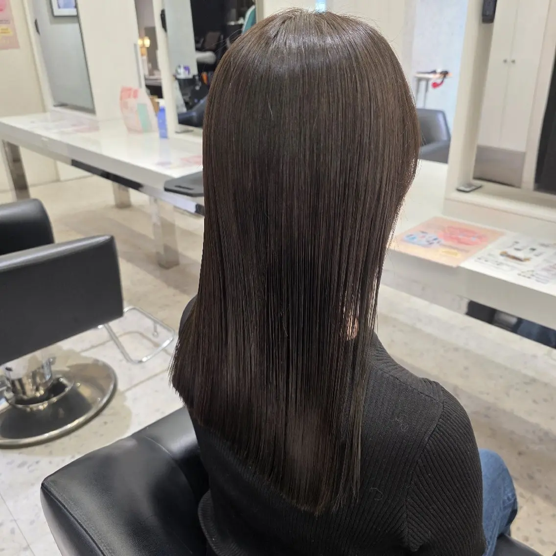 セミロング 髪質改善 カット ヘアカラー トリートメント ♡ミルクティー♡ ♡ストレート♡メンズのヘアスタイル