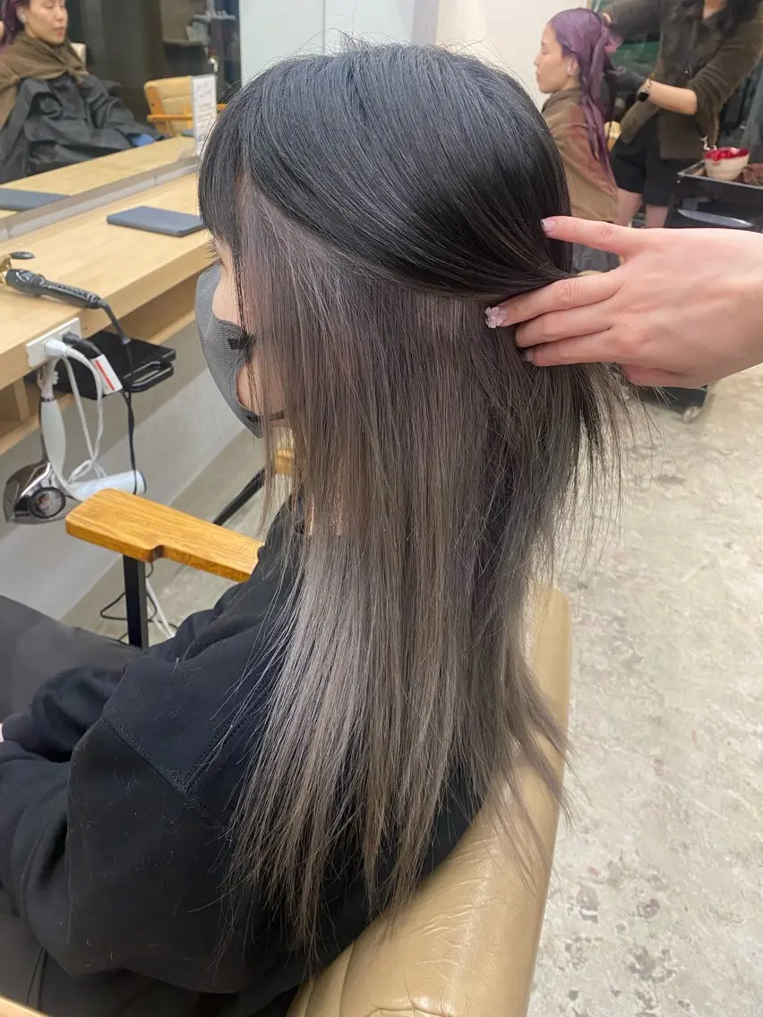 ロング カラー 🐾Libero🐾 柏　KONOMIのヘアスタイル